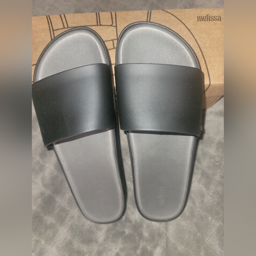 MELISSA Matte Black/ Smoke Slides Sz 10 NIB